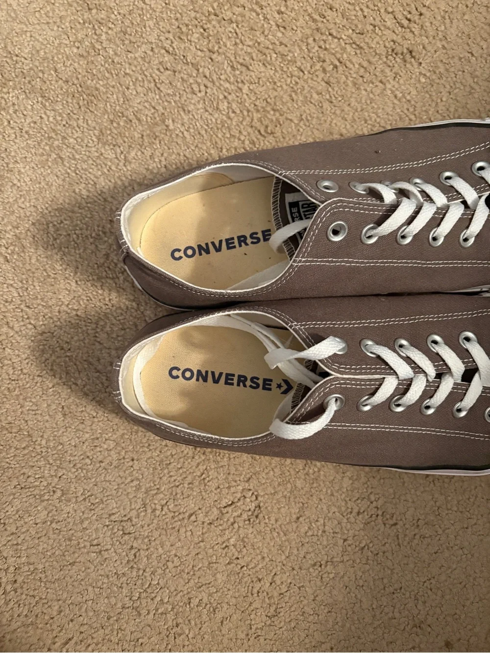 Men's Classic Low-Top Canvas Sneakers in Gray